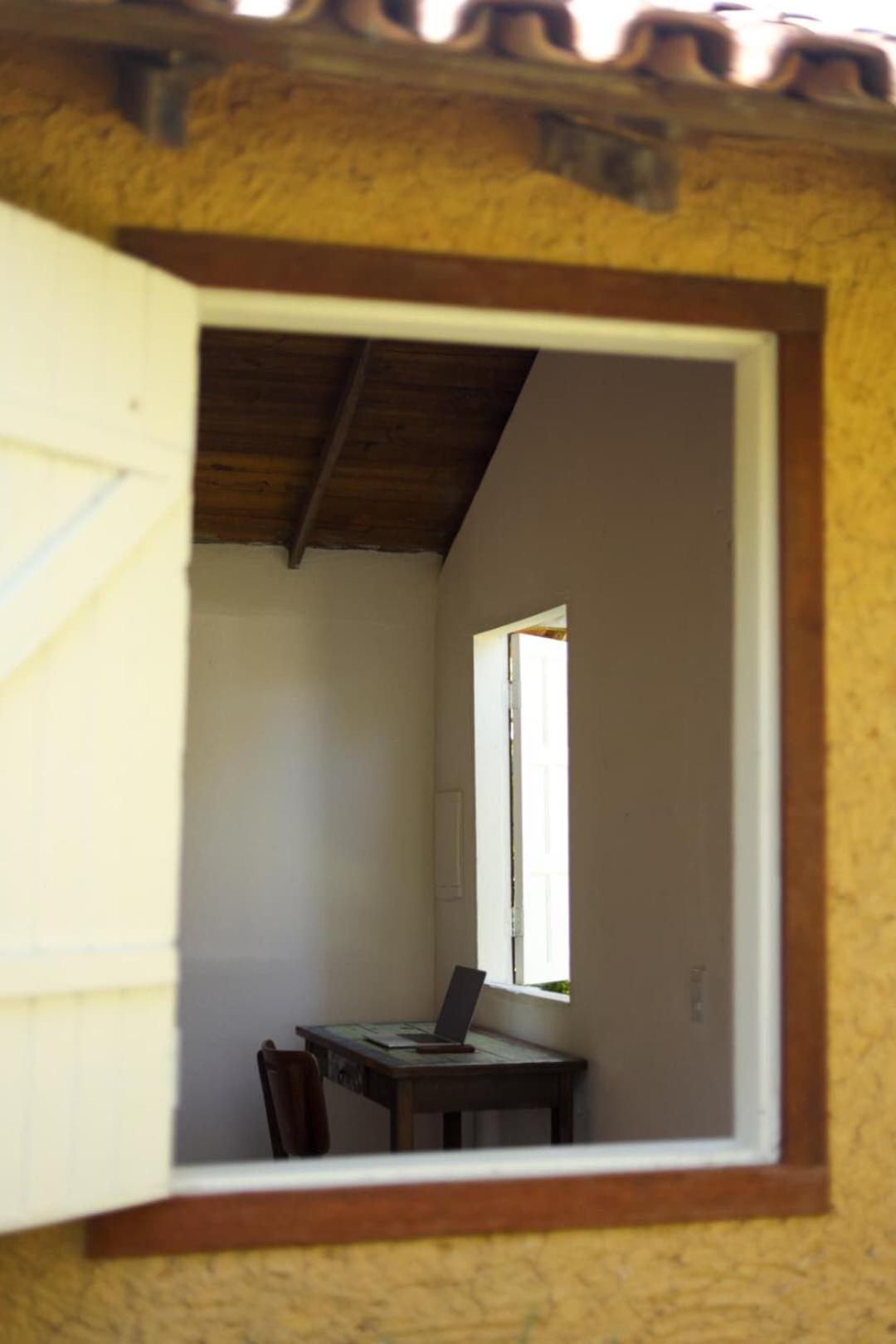 Casa De Barro Em Fazenda Regenerativa Na Bahia Porto Seguro